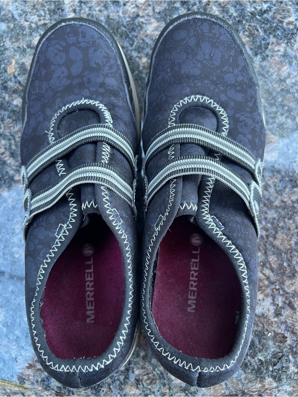 Merrell Kids Navy and Burgundy Slip-On Sneakers